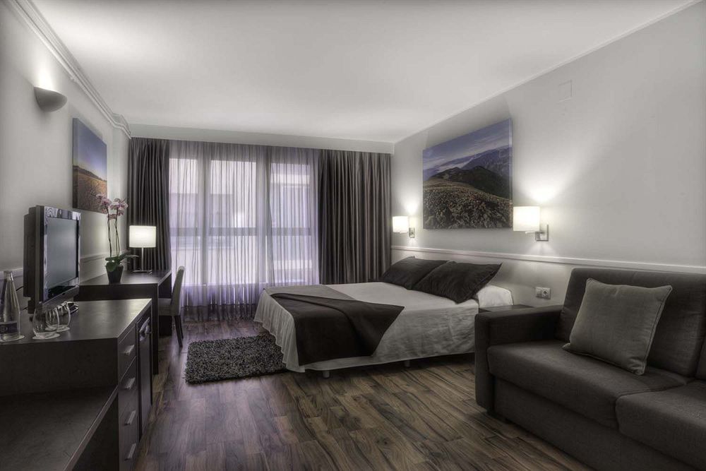 Hotel Exe Prisma Andorra la Vella Exteriér fotografie